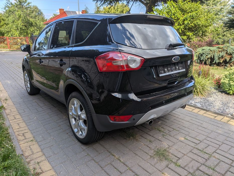 Ford Kuga Titanium 2,5 turbo 4x4  benzyna