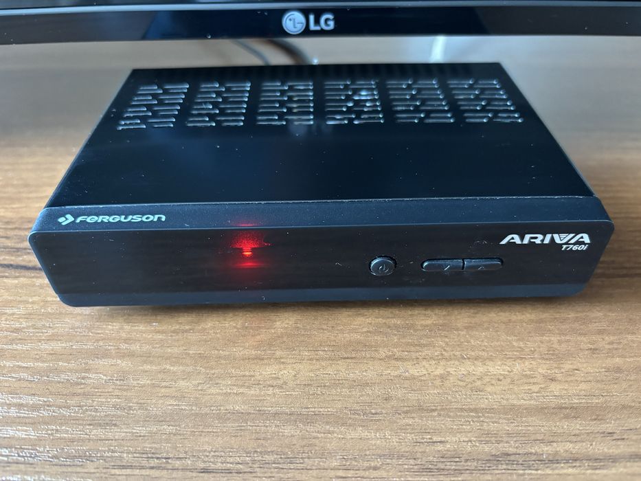 Telewizor LG 43LH500T + dekoder Ferguson Ariva T760i