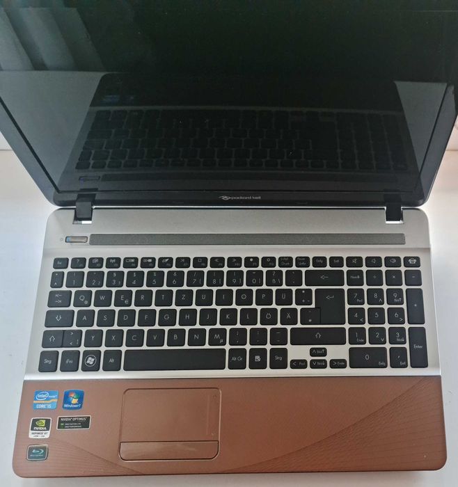 Ноутбуки б.у дёшево.