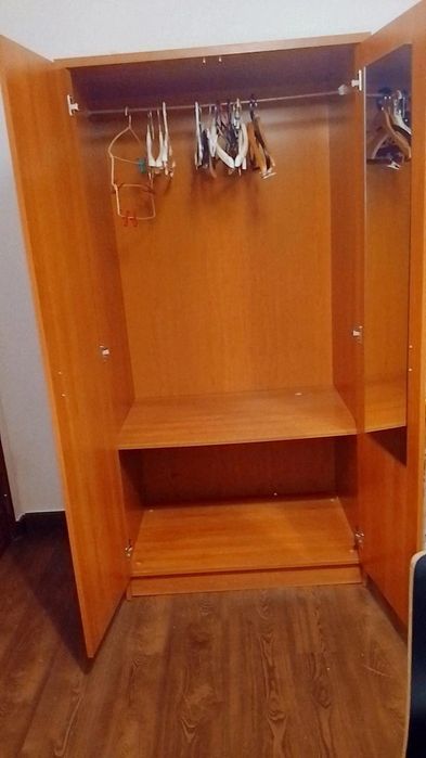 Armário de roupa