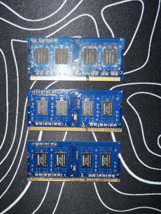 Nvidia GeForce GT220 1GB DDR2 + оперативна памʼять KINGSTON DDR 3