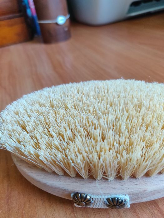 Szczotka do masażu Iki Kasa nowa