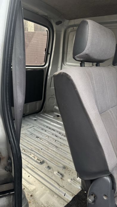 Toyota hiace 6 lugares