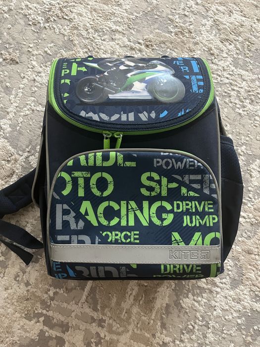 Рюкзак шкільний 1-4 кл.