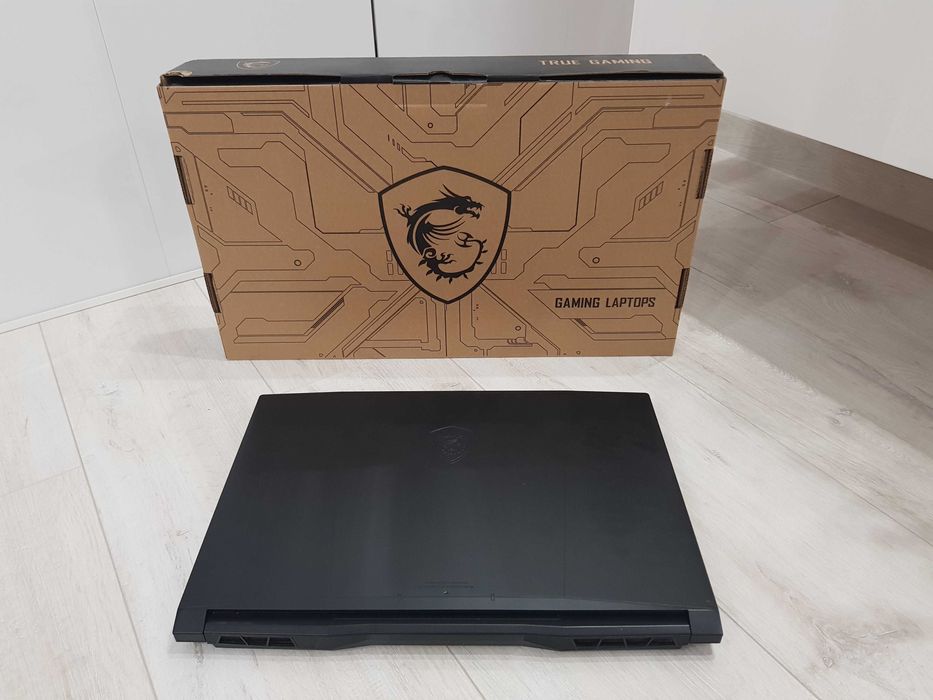 MSI 17 Cali / RTX 4050 / DDR5 / Core i5 12th / 144Hz /Laptop Gamingowy