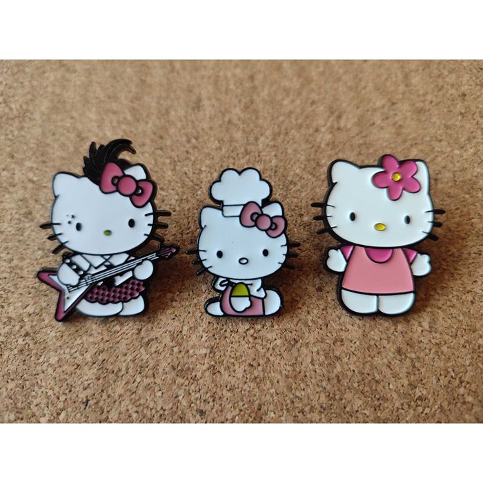 Trzy piny Hello Kitty Rock Star Cook
