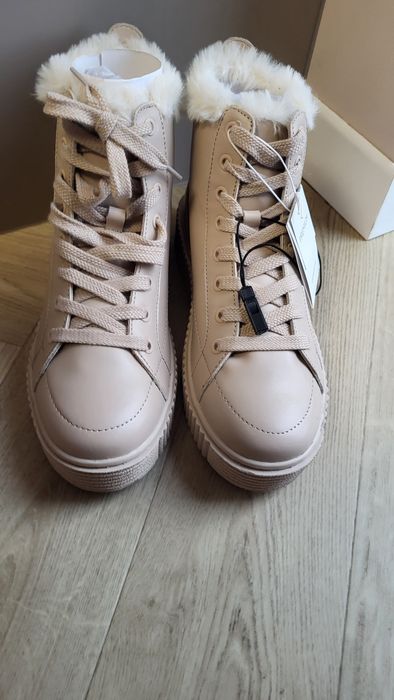 Skórzane buty zimowe damskie