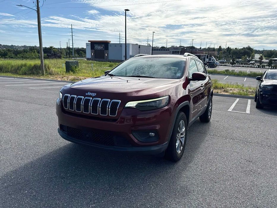 Jeep Cherokee Latitude Plus 4x4      2021
