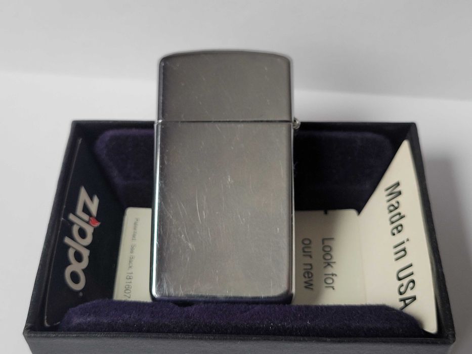Zapalniczka Zippo Slim Polished Chrome