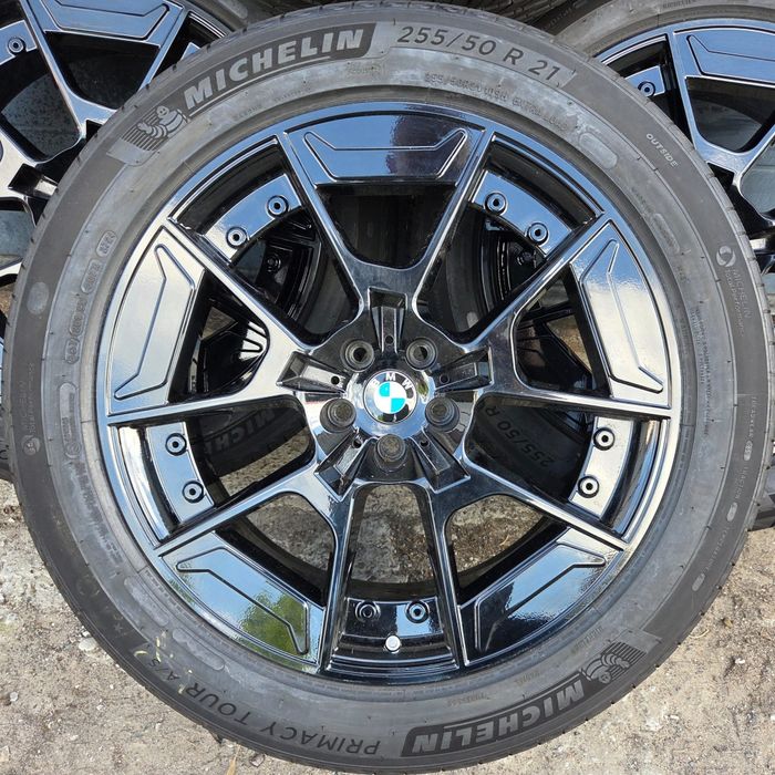 Felgi z oponami letnimi BMW  IX I20  9x21 ET35 5x112