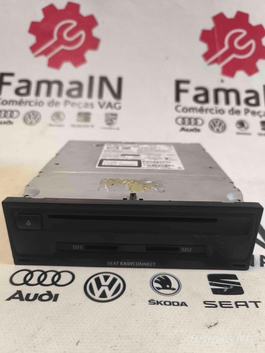 Rádio / Auto Rádio SEAT LEON 2.0 TDI (135 kW / 184 cv) [09.2012 - 08.2020] 5F0035858A (OEM) | CQXV33F3AE (OEM)