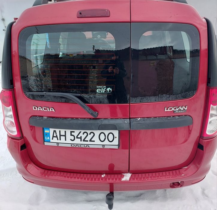 Продаётся дачия логан 1.6