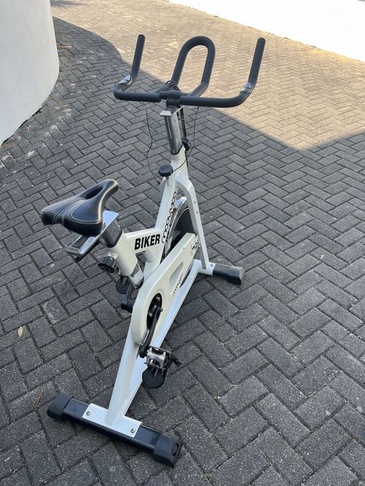 Bicicleta interior Cycling semi pro
