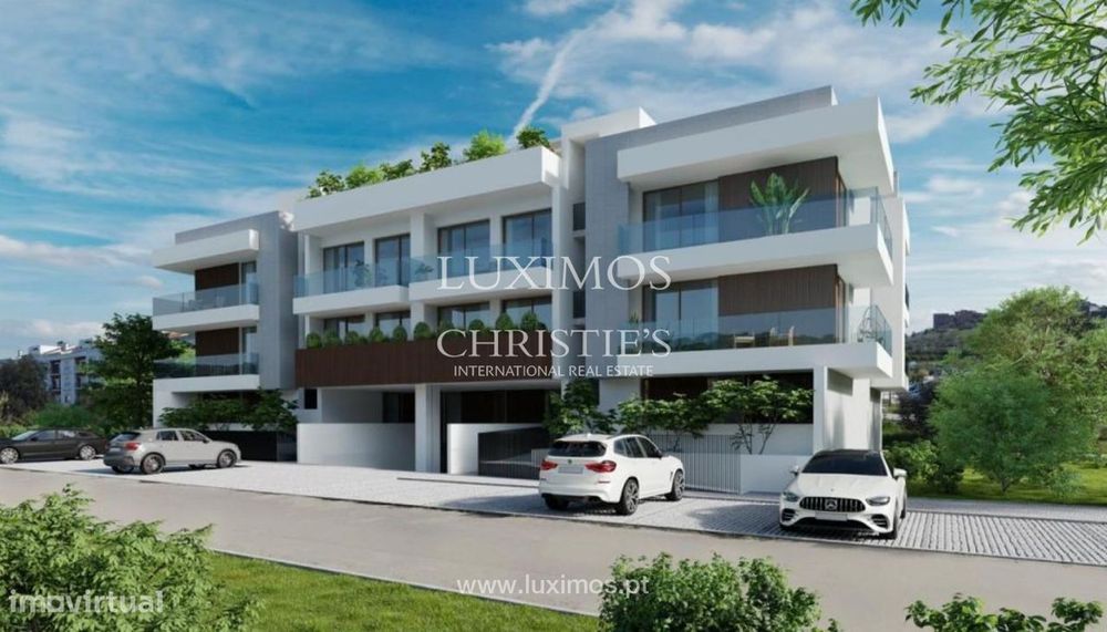 Apartamento T2 com varanda e garagem à venda em Silves, Algarve