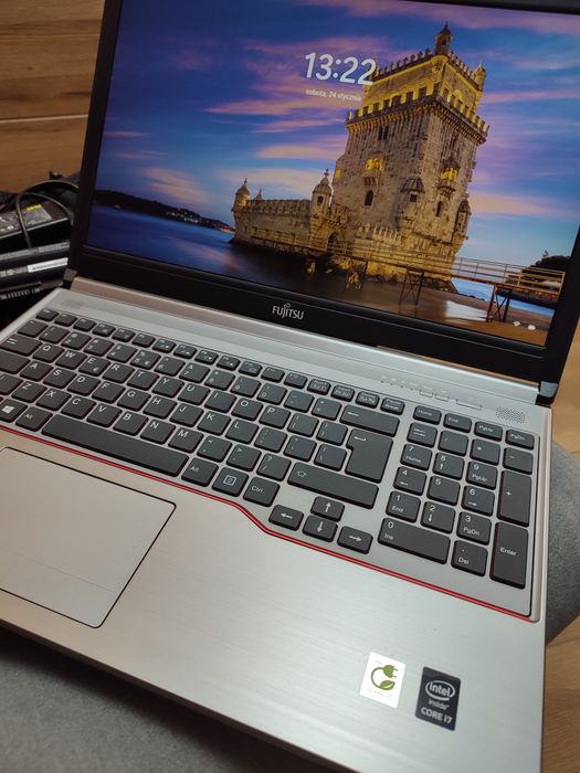 Laptop Fujitsu Siemens Lifebook E-754 Intel I7  16GB RAM SSD 480 GB