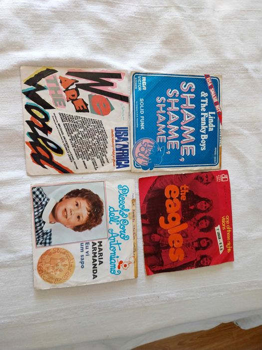 Vinis antigos singles e LP