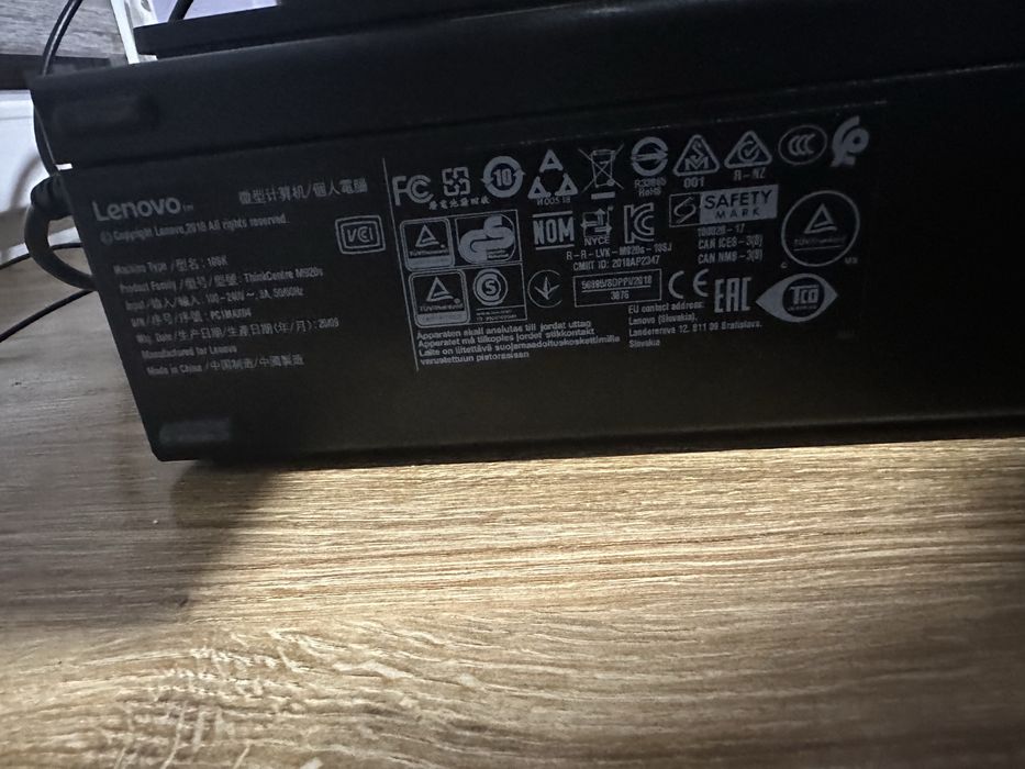 Komputer lenovo m920S zestaw