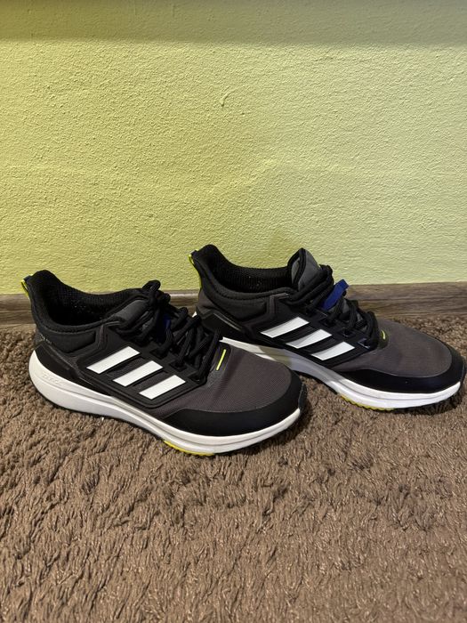 Кросівки Adidas утеплені, оригінал