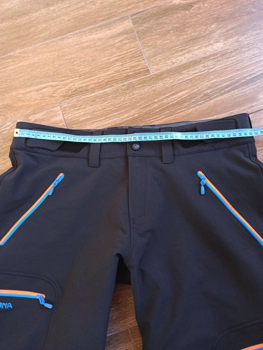 Spodnie Norrona Svalbard flex1 (M) 7794 Caviar Lava rozmiar L