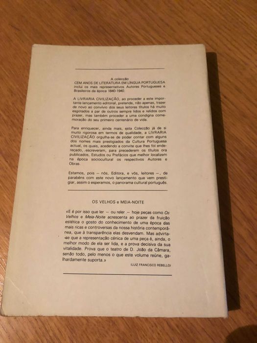 Os Velhos   /   Meia-noite      D. JOÃO DA CÂMARA