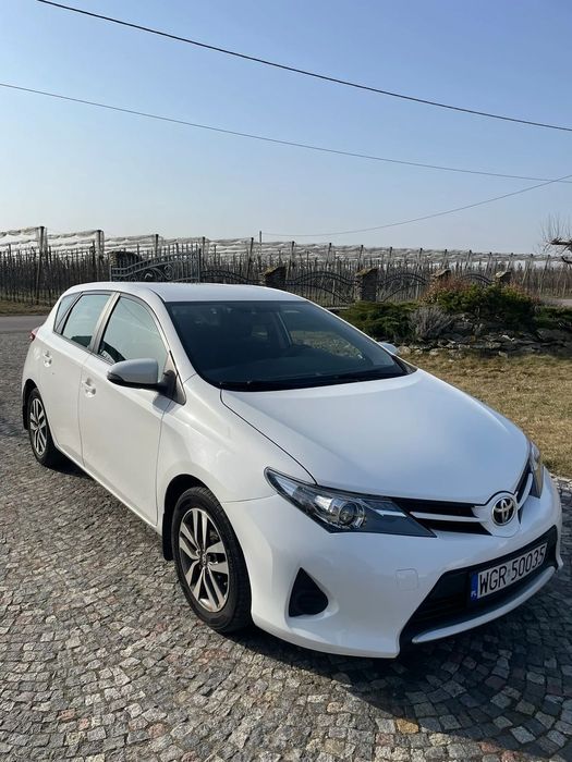 Toyota Auris Toyota auris hatchback 1.4 D-4D