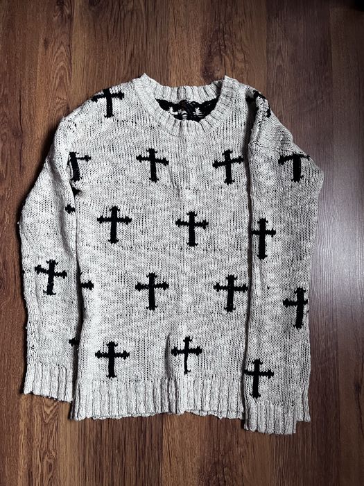 Sweter w krzyze S New Yorker bezowy