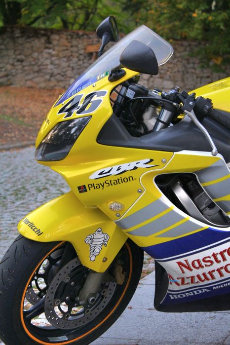 Honda CBR 600 F4i – Edição Especial Valentino Rossi