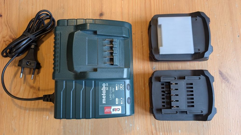 Wiertarko-wkrętarka Metabo BS 14.4 komplet 2x Aku, ładowarka