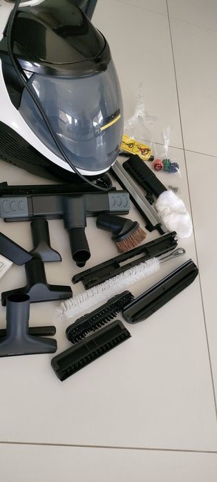 Odkurzacz parowy Karcher SV 7