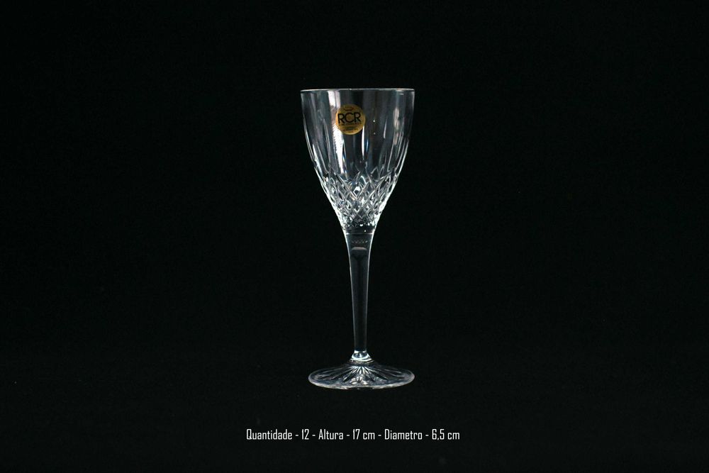 Serviço de 54 peças em vidro Royal Crystal Rock