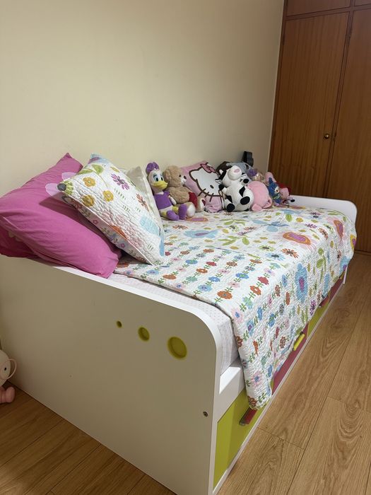 Cama de solteiro criança
