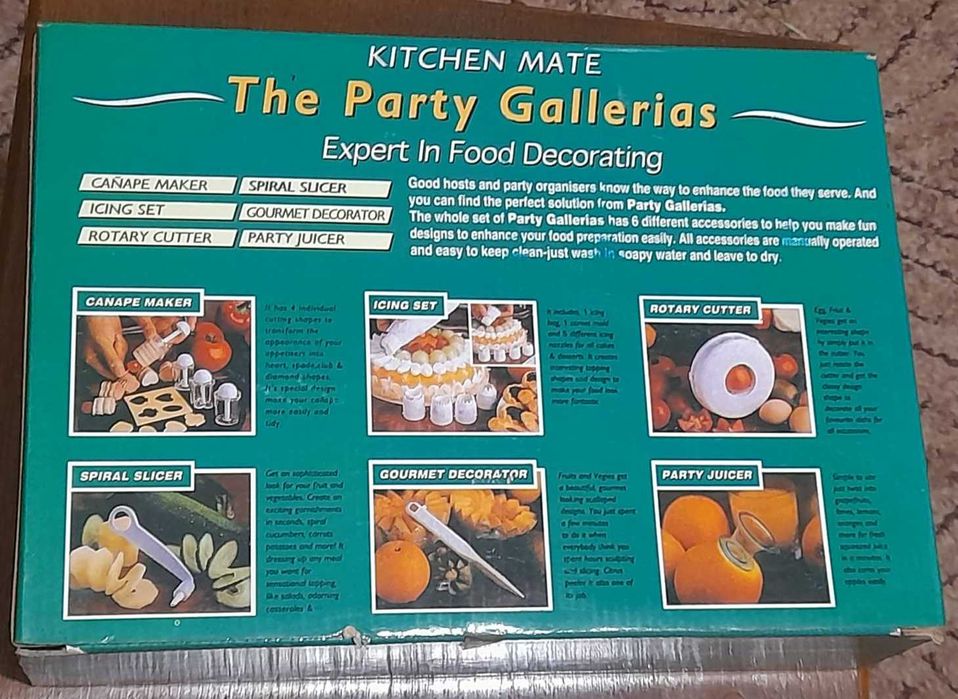 Набір для святкового сервірування Kitchen Mate The Party Gallerias