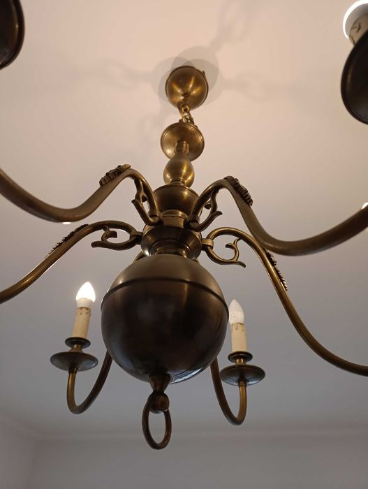 2 candeeiros antigos