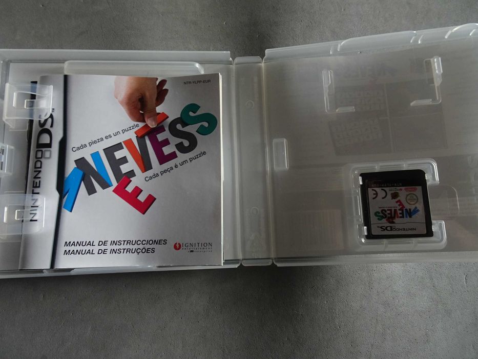 Nintendo DS Game – Each Piece Is a Puzzle64751957719682123