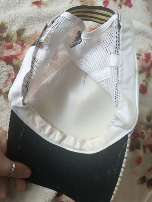 Czapeczka z daszkiem Adidas limitowana edycja