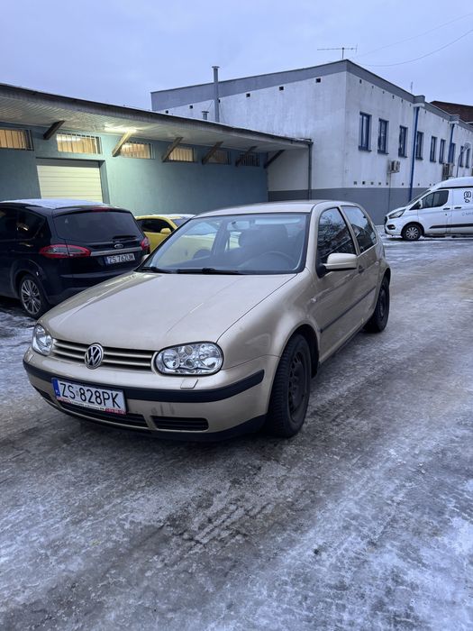 Golf 1.4 benzyna klima