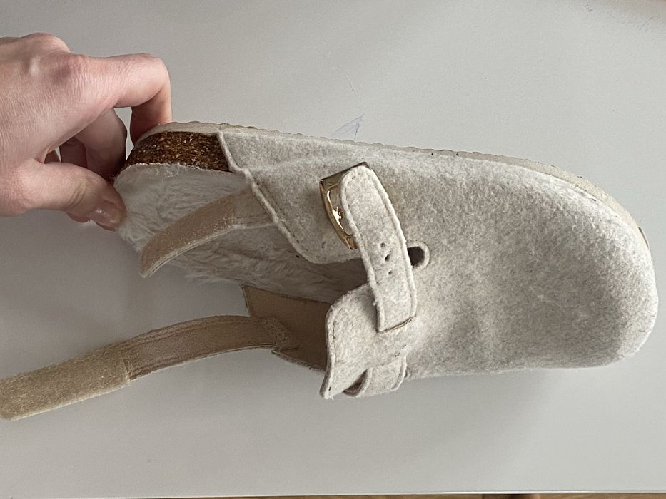 Chodaki 35 mule jak ugg Filc kremowe UK 3
