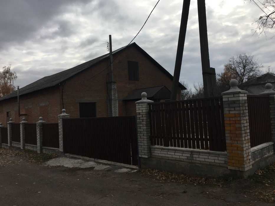 Оренда/продаж промислового приміщення