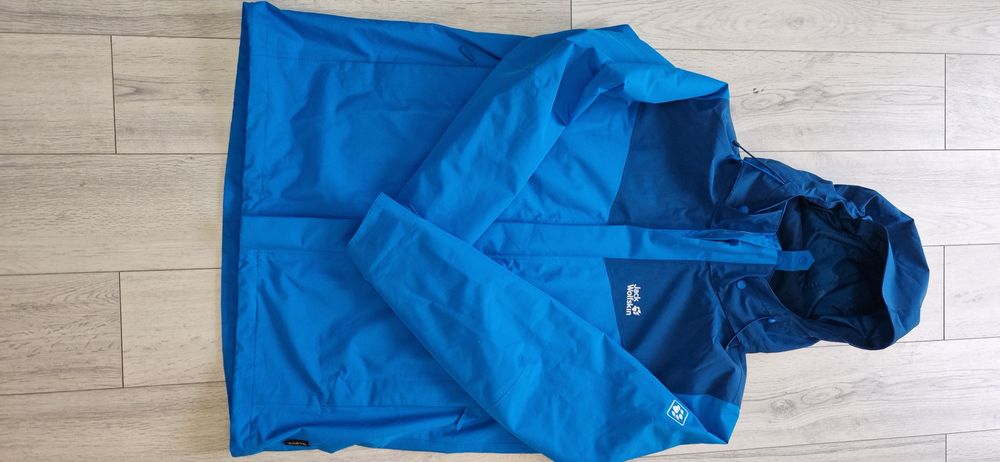 Jack Wolfskin XL.     .