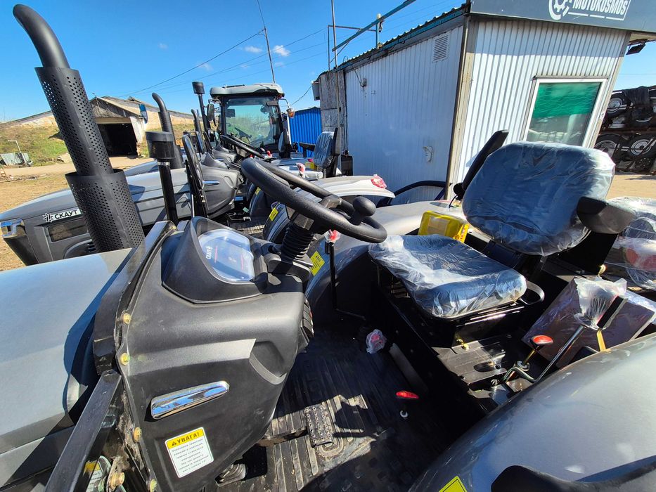 Трактор Гарден Скаут ТУ 404 ровный пол Доставляем без предоплаты