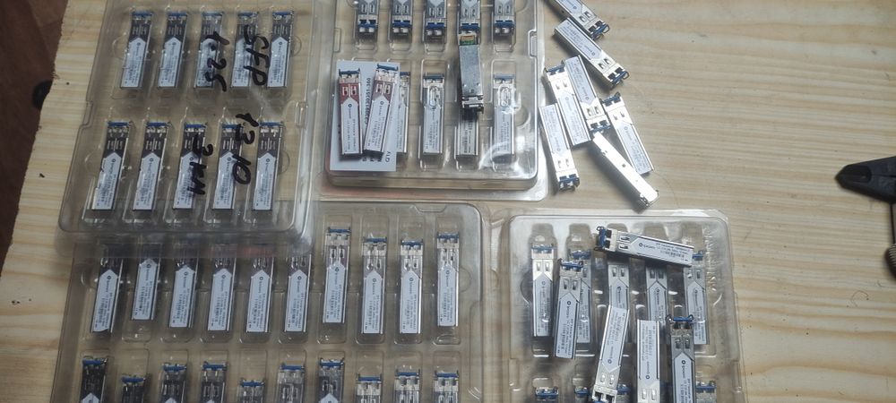 SFP модулі ipcom та інші