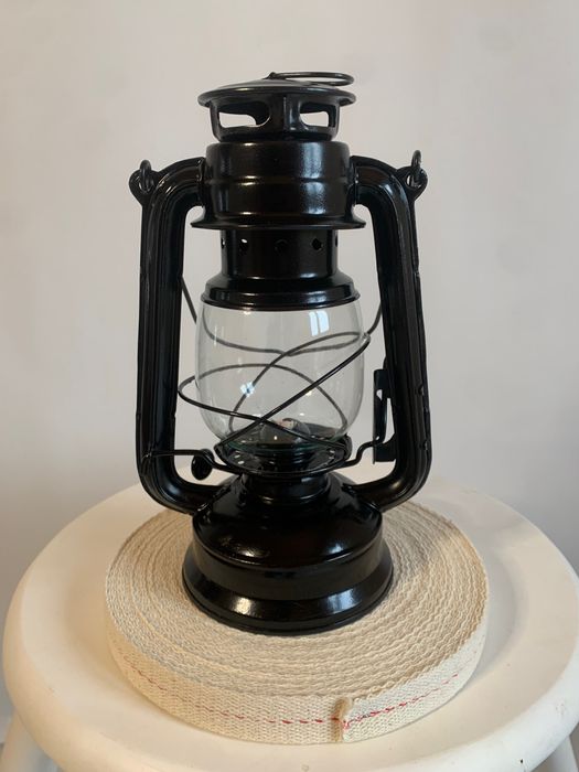 Керосинова лампа