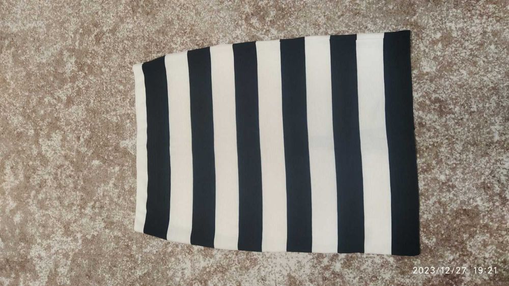 трикотажна спідниця жіноча