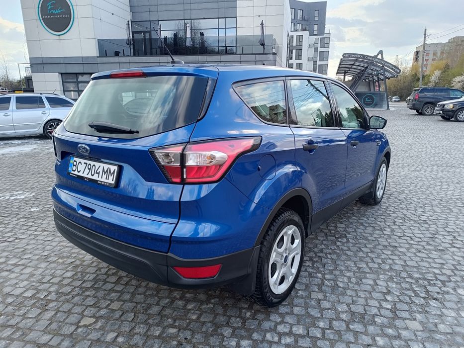 Продам ford escape 2016 рік 2.5 атмосферний двигун