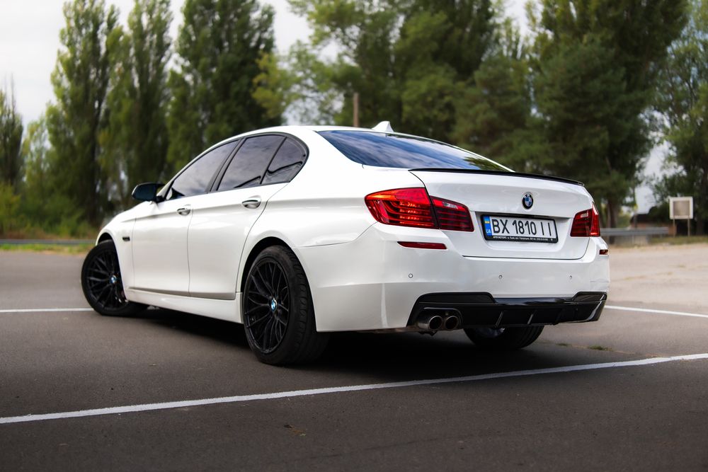 BMW 5 Series 2014 VIN WBA5A7C59FD625370 фото оголошення 3 з 8