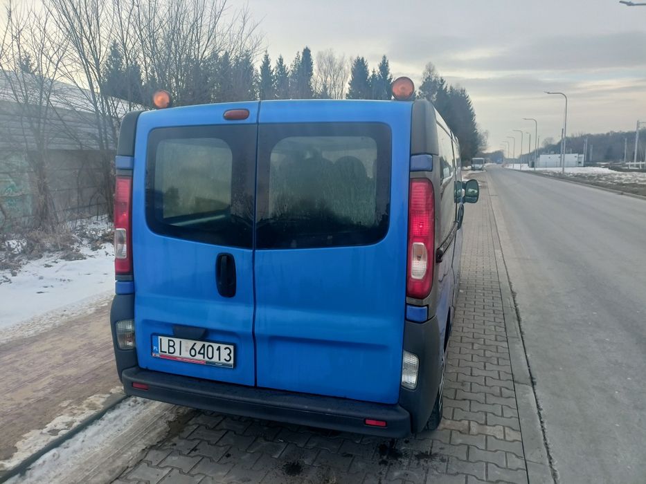 Vivaro Opel 9cio osobowe 2.0 CDTI  long