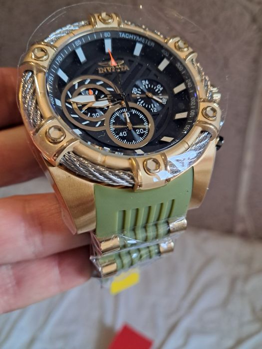 Invicta Bolt Vestige 52mm