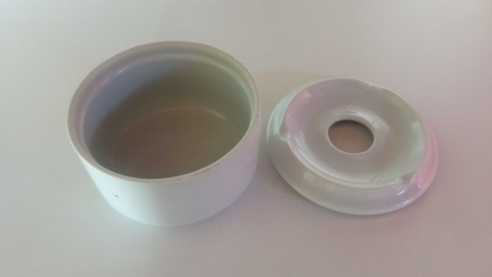 Cinzeiro água redondo porcelana 11x7 (3un.)