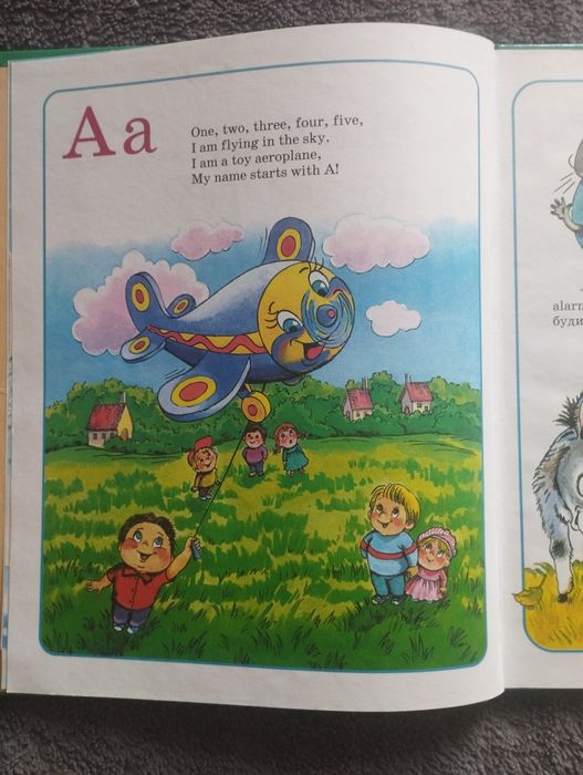 Англійська   абетка , мальовнича пізнавальна книжка.