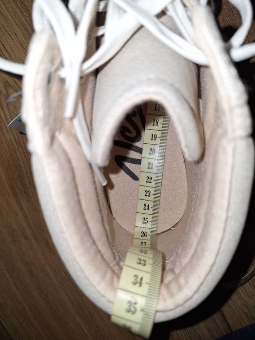 VENICE półbuty damskie buty sportowe NOWE roz 39